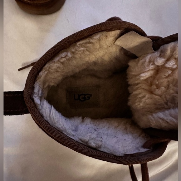 UGG womens Neumel Boot Sherpa lined - Picture 6 of 11